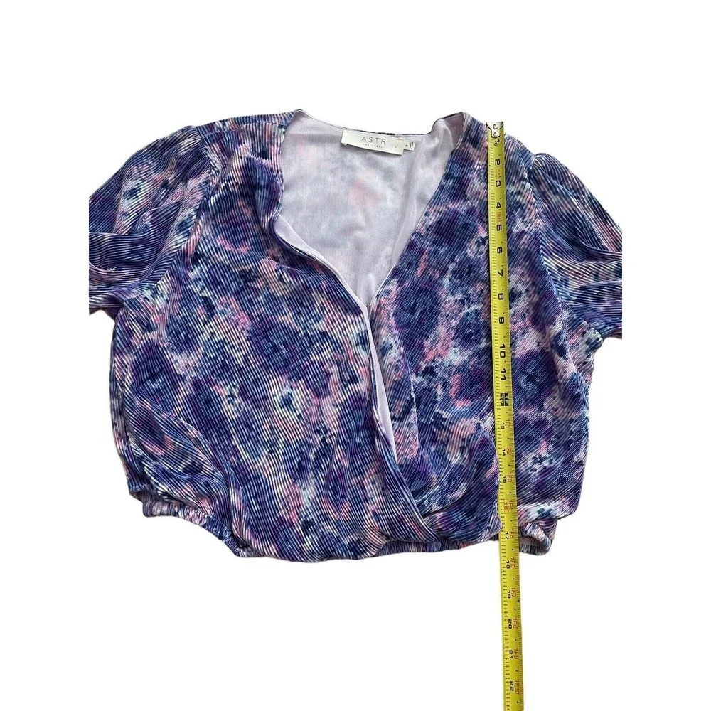 ASTR The Label‎ Pleated Surplice Long Sleeve Top Size M